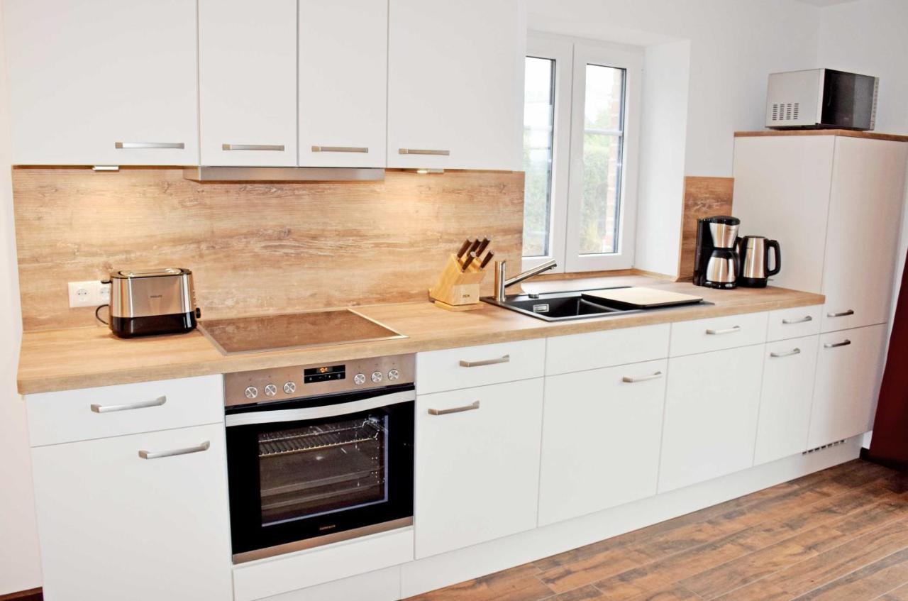 Ferienhaus Zum Boddenstrand Mit Ka Groß Zicker Habitación foto